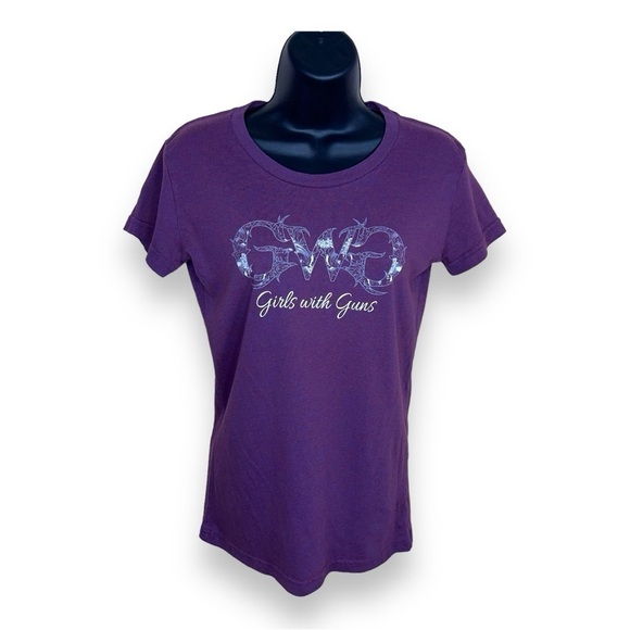 SMALL GIRLS WITH GUNS PURPLE TEE SHORT SLEEVE WESTERN CASUAL - Picture 1 of 9